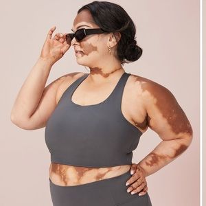 Paloma girlfriend collective sports bra